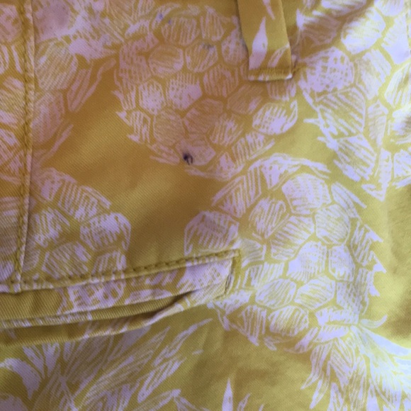 Pineapple shorts - Picture 3 of 3